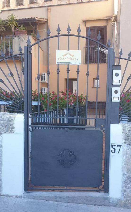 Casa Margo Hotel Monreale Exterior photo